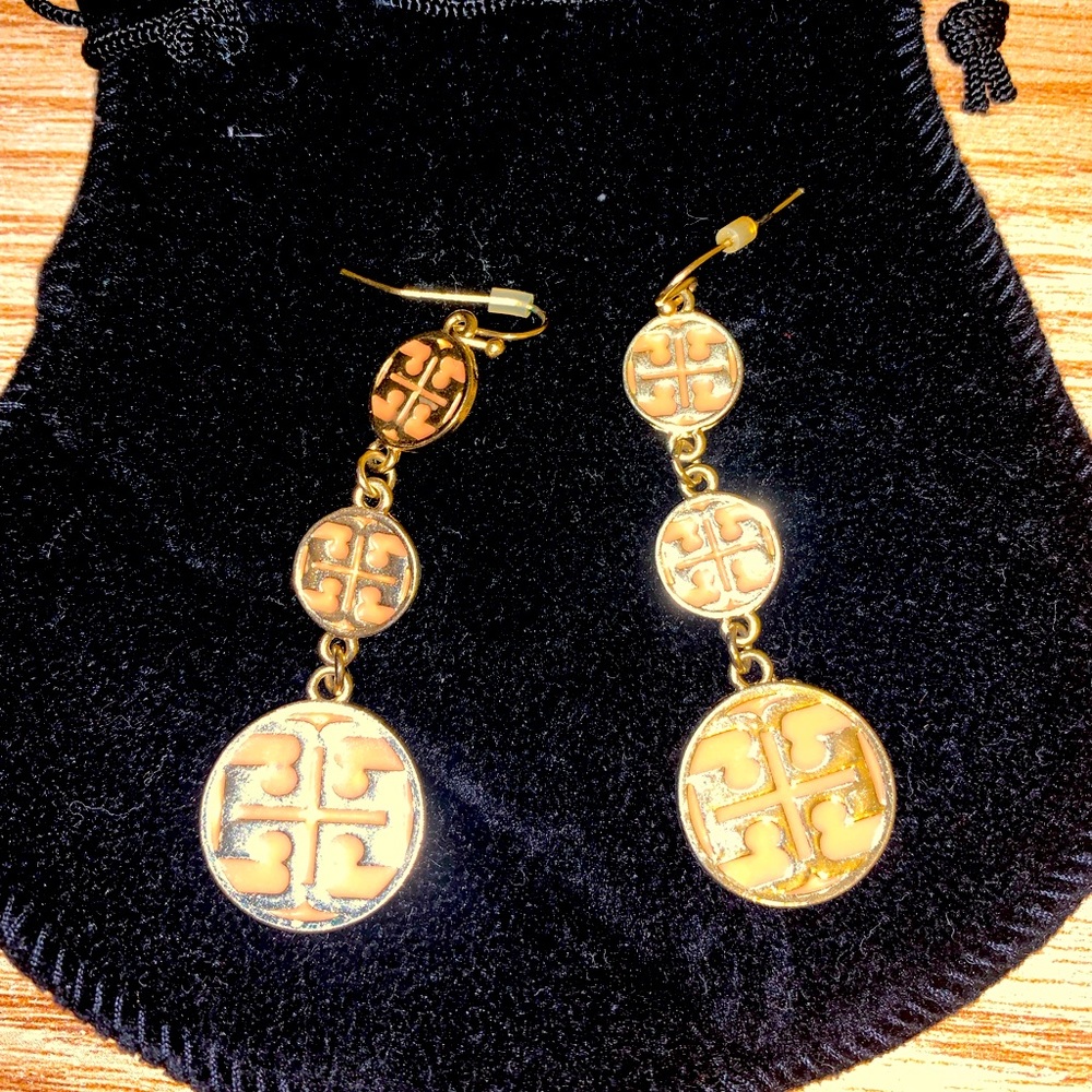 Tory Burch drop fashion earrings ( authentic )